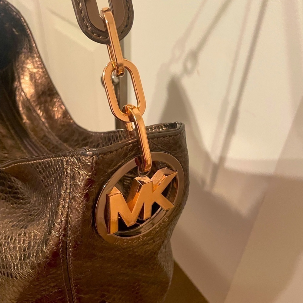 NWT Michael Michael Kors Metallic Snake Effect Leather Lillie Hobo - Picture 6 of 11